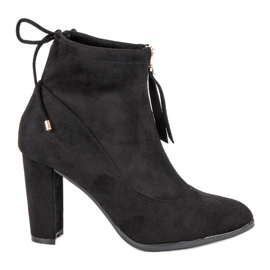 Mannika Stylische Wildlederstiefel schwarz