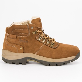 American Club Männliche amerikanische Fallensteller braun