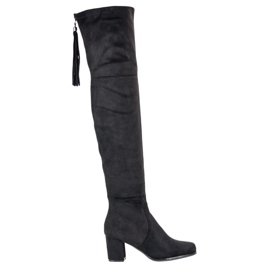 Filippo Wildleder-Musketiere auf einer Säule schwarz