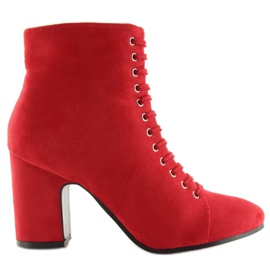 Red SP03 Rote Stiefel auf stabilem Absatz