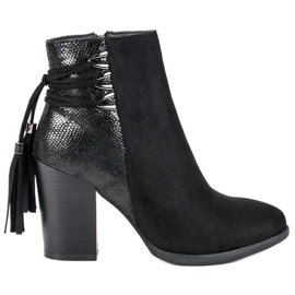 Schwarze Boho-Stiefel