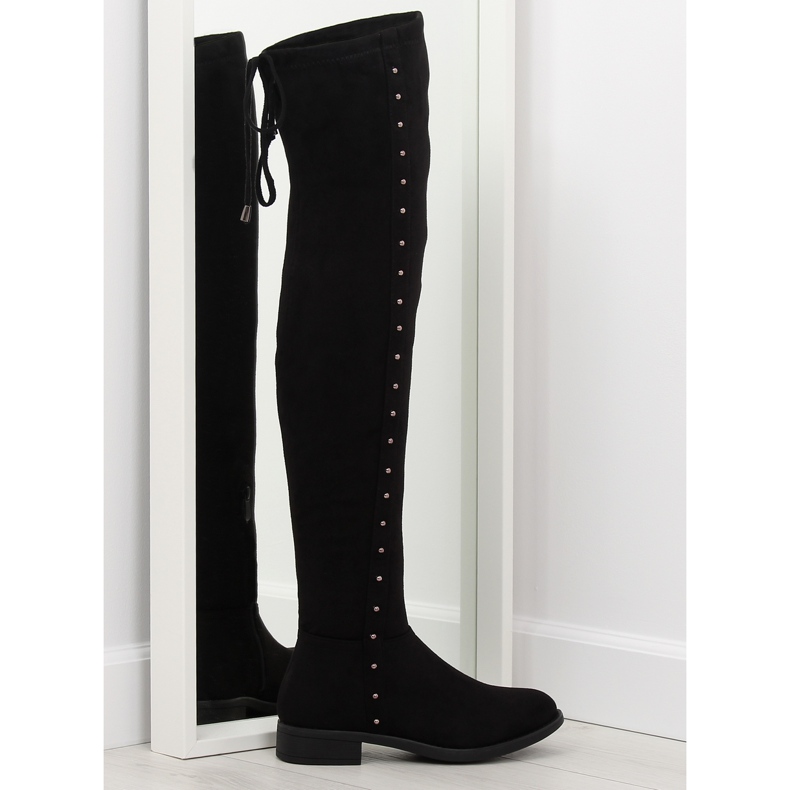 Schwarze Stiefel mit flachen Absätzen 7368