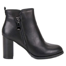 Super Mode Schwarze Stiefel mit hohen Absätzen