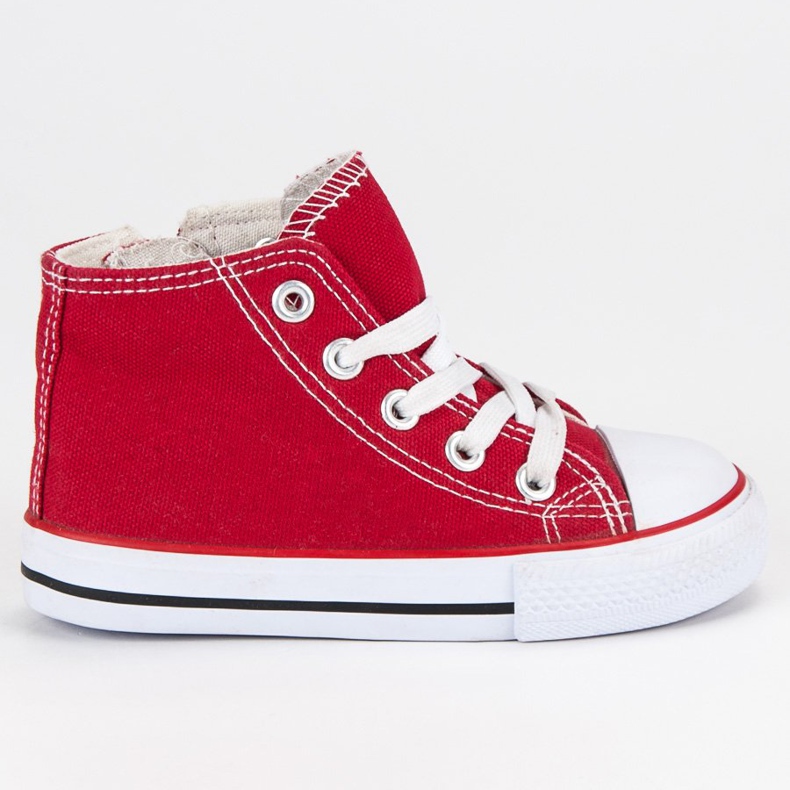 Hohe rote Turnschuhe