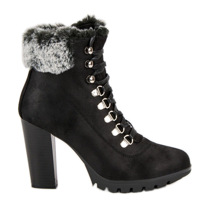 Cm Paris Schnürstiefeletten an einem Pfosten schwarz