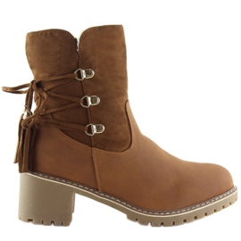 Stiefel isoliert mit Lammbraun NC726 Camel