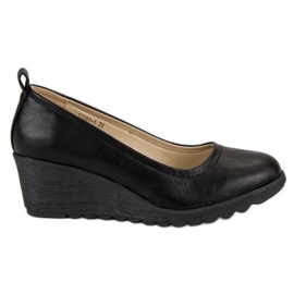 J. Star Schwarze Keilpumps