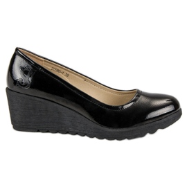 J. Star Lackierte Pumps schwarz