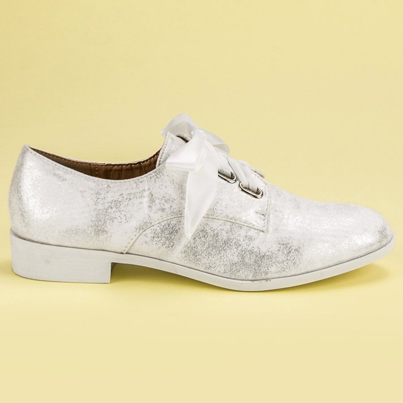 Juliet Gebundene Brogues weiß grau