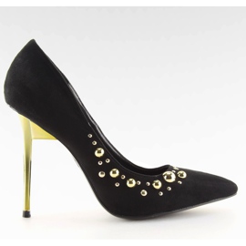 Pumps auf einem schwarzen DD55P Black Pin