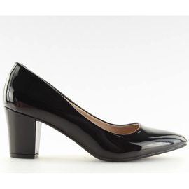 Pumps mit weiten Absätzen schwarz B-58 Black