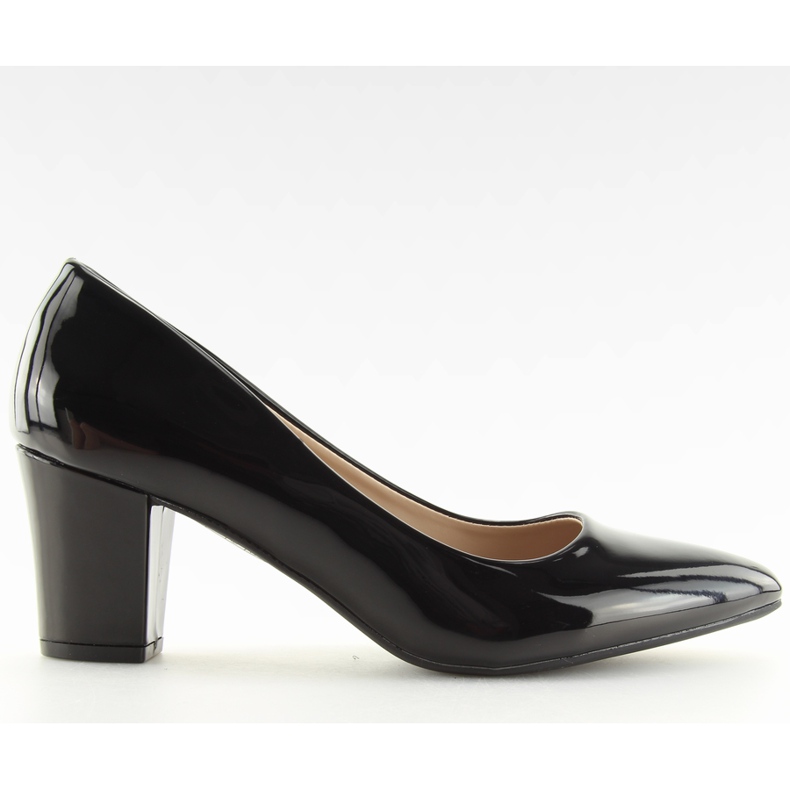 Pumps mit weiten Absätzen schwarz B-58 Black