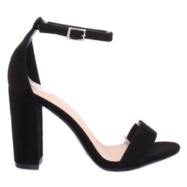 Schwarze Sandalen auf der Post Y2385-27 Schwarz