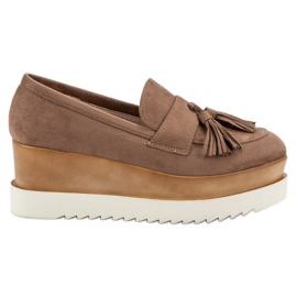 Corina Braune Keilmokassins