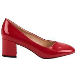 Diamantique Lackierte Pumps auf einer Säule rot