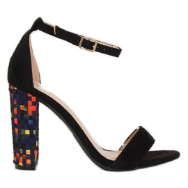 Schwarze Sandalen mit hohen Absätzen 708-24 Schwarz mehrfarbig