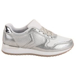 Lässige Sportschuhe grau