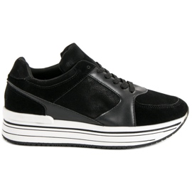 Bequeme Sportschuhe schwarz
