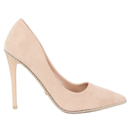 Pumps auf einem beigen Pin P-6378 Beige