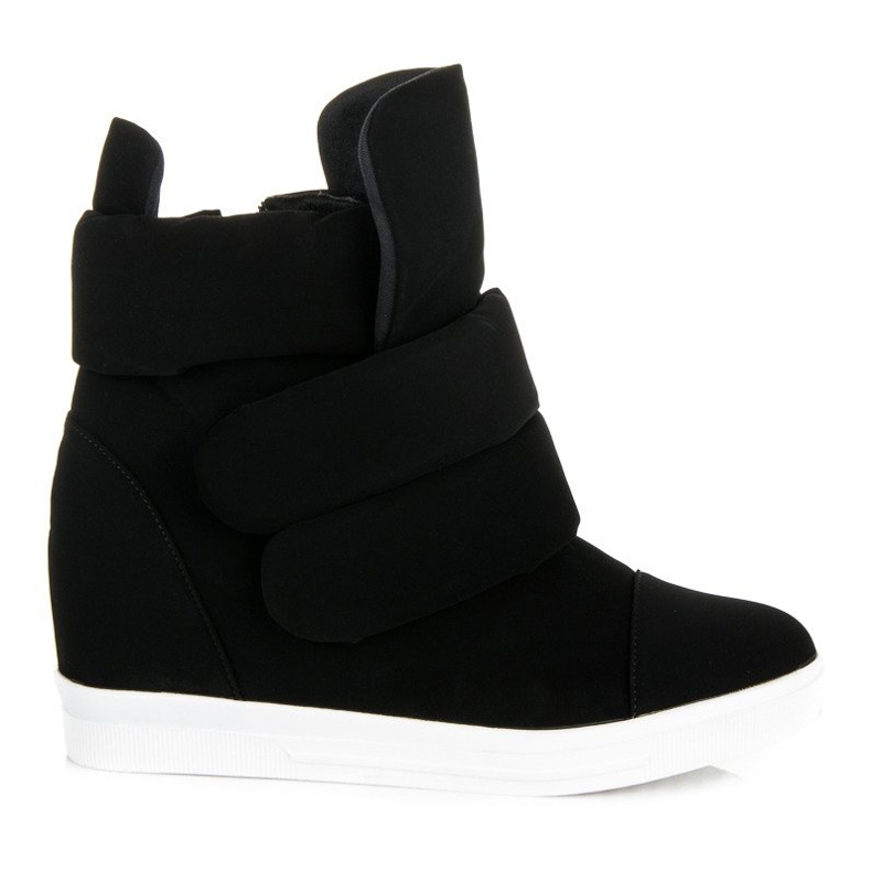 Modische Turnschuhe schwarz