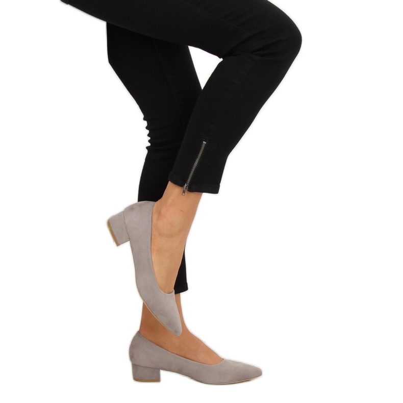 Grau Pumps niedrige Absätze grau CC205P Grau