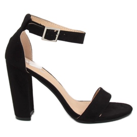 Schwarze Sandalen am Pfosten 369-18 Schwarz