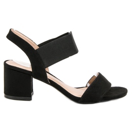 Hochhackige Sandalen schwarz