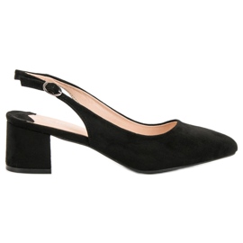 Emaks Schwarze Pumps