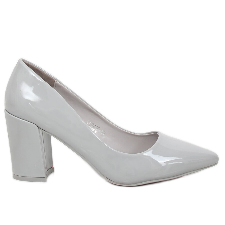 Pumps am grauen Pfosten LE061P Grau