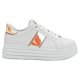 SHELOVET Weiße Schuhe auf der Plattform