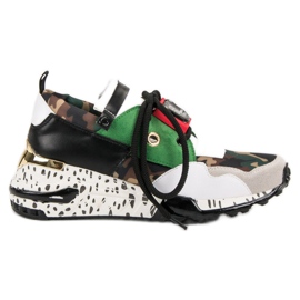 Modische VICES Sneaker weiß mehrfarbig