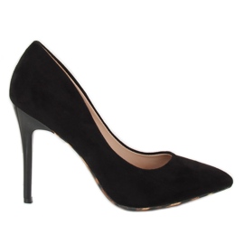 Pumps auf einem schwarzen 9003-18 Black Pin