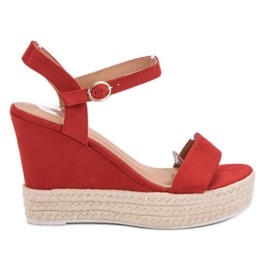 Ideal Shoes Stylische Keilsandalen rot