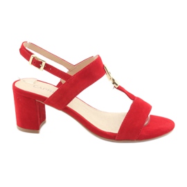 Rote Caprice 28303 Sandalen am Pfosten