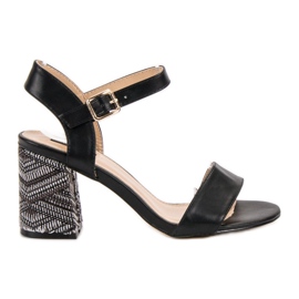 SDS Sandalen mit dekorativem Absatz schwarz