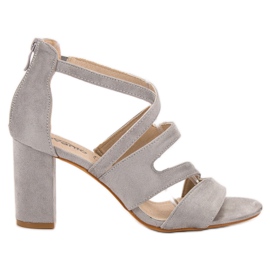 Evento Wildledersandalen auf einer Bar grau