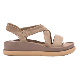 SHELOVET Slip-on-Sandalen auf der Plattform braun