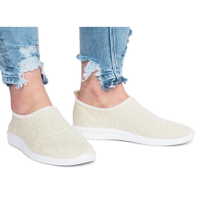 Burgunderbeige Sport