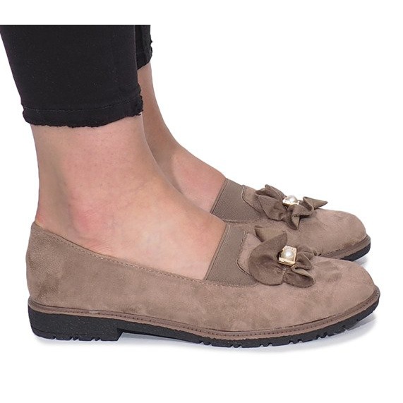 Khakifarbene Slipper mit Pearl Inside Schleife mehrfarbig grün