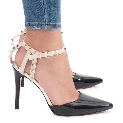 Schwarz lackierte Absätze mit Behati-Nieten mehrfarbig gelb