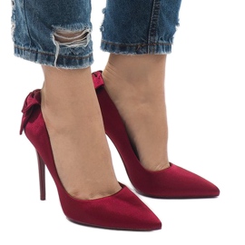 Klassische rote Schleifenstifte LB-336