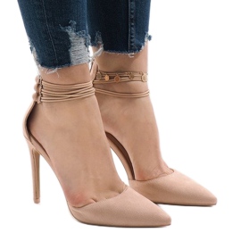 Rosa Pumps an einer Anstecknadel 6941-P beige