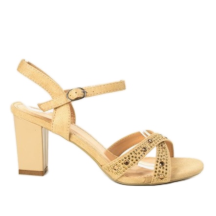 Beige Sandalen mit hohen Absätzen 62225