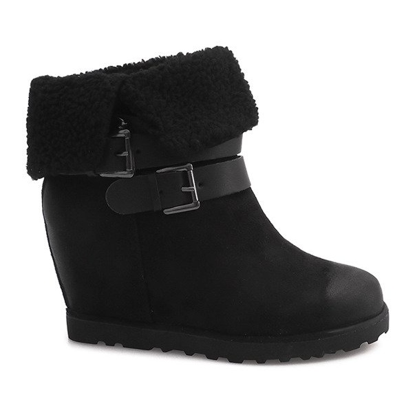 Warm Boots On Wedge 18-8 Schwarz