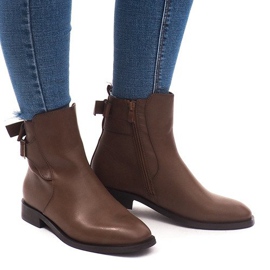 Solide, isolierte Chelsea Boots 740 Camel braun