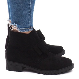 Wildlederstiefel AT-0625 Schwarz