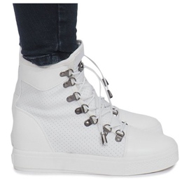 Weiße durchbrochene Sneakers am Mathilde Wedge