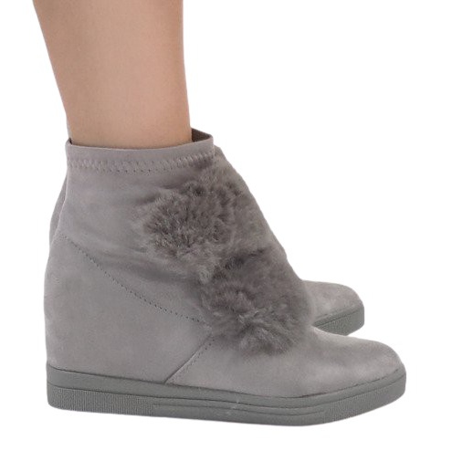 Graue isolierte Turnschuhe H6503A-26