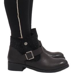 Marquiiz Schwarze verzierte Stiefel BY95