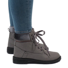 Graue isolierte Stiefel NR06-3